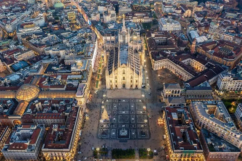 Apartment Center Of Milan Italy