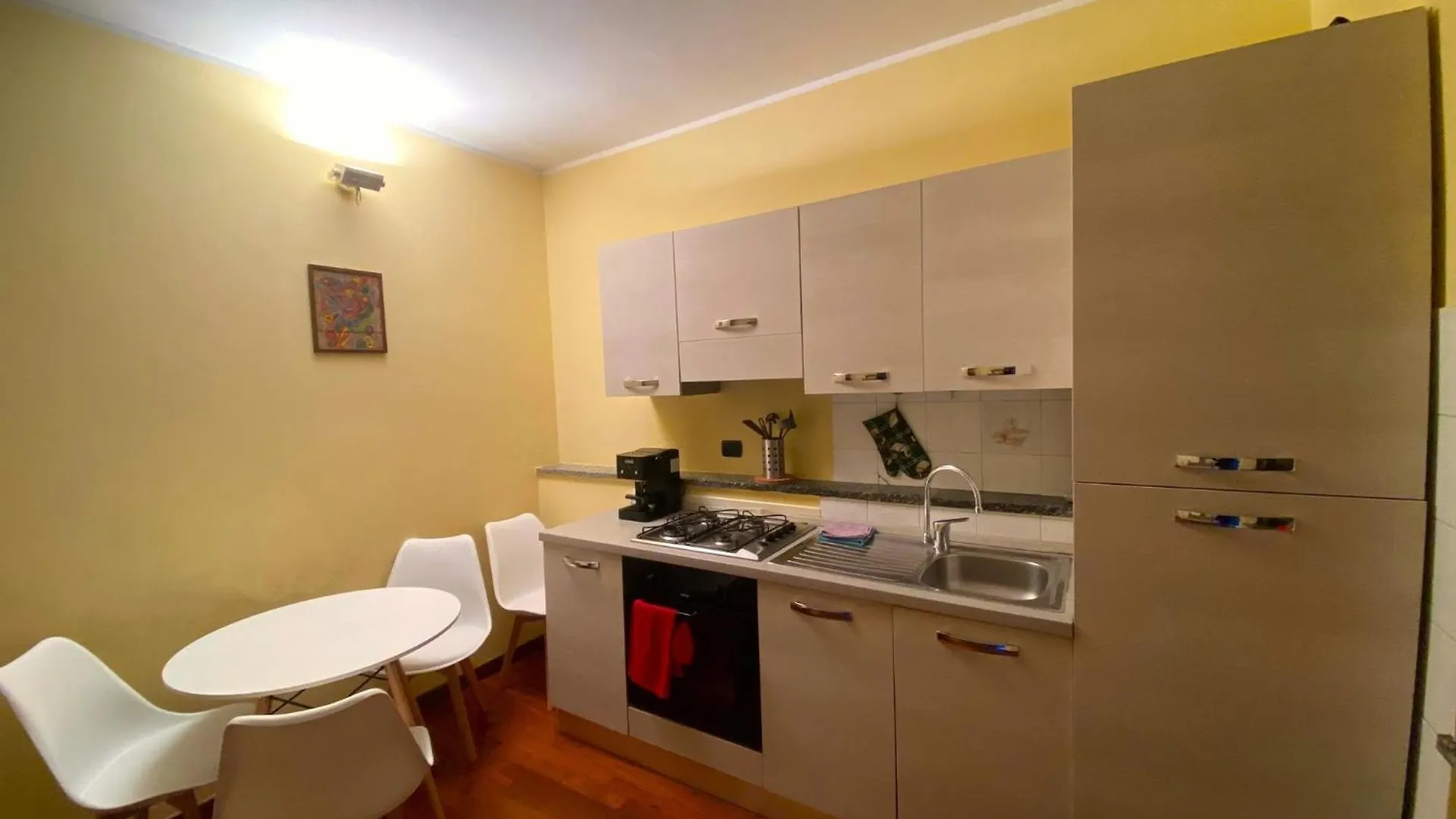 Apartment Center Of Milan Italy